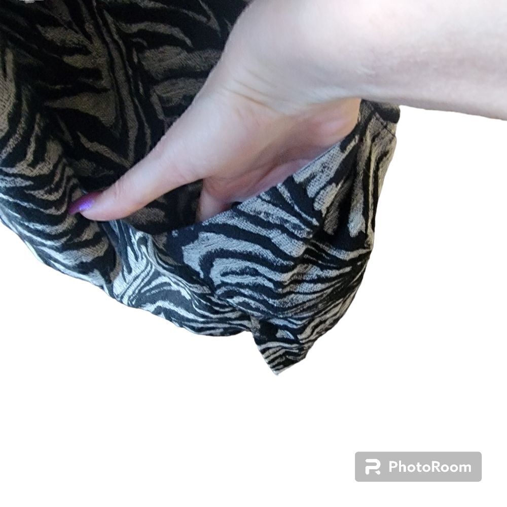 Zara Zebra Print Woven Kimono Open Jacket. Size M. - Picture 4 of 11